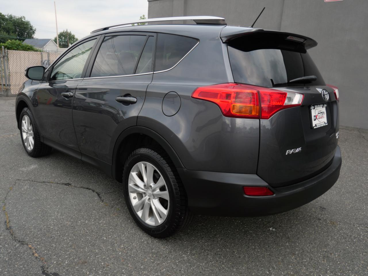 Toyota RAV4 AWD 4dr Limited (Natl) 2015