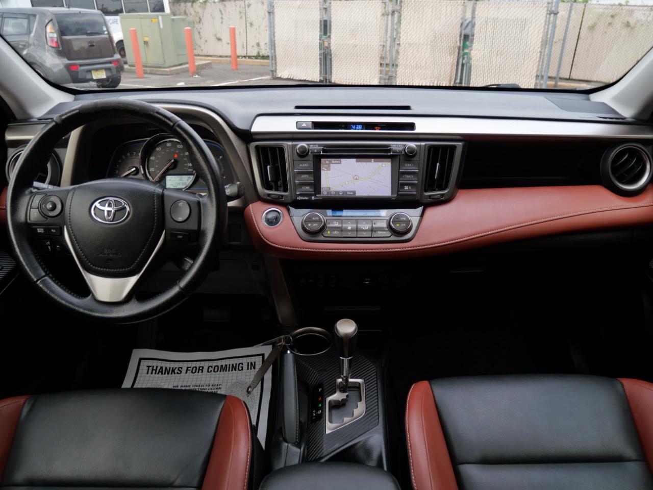 Toyota RAV4 AWD 4dr Limited (Natl) 2015
