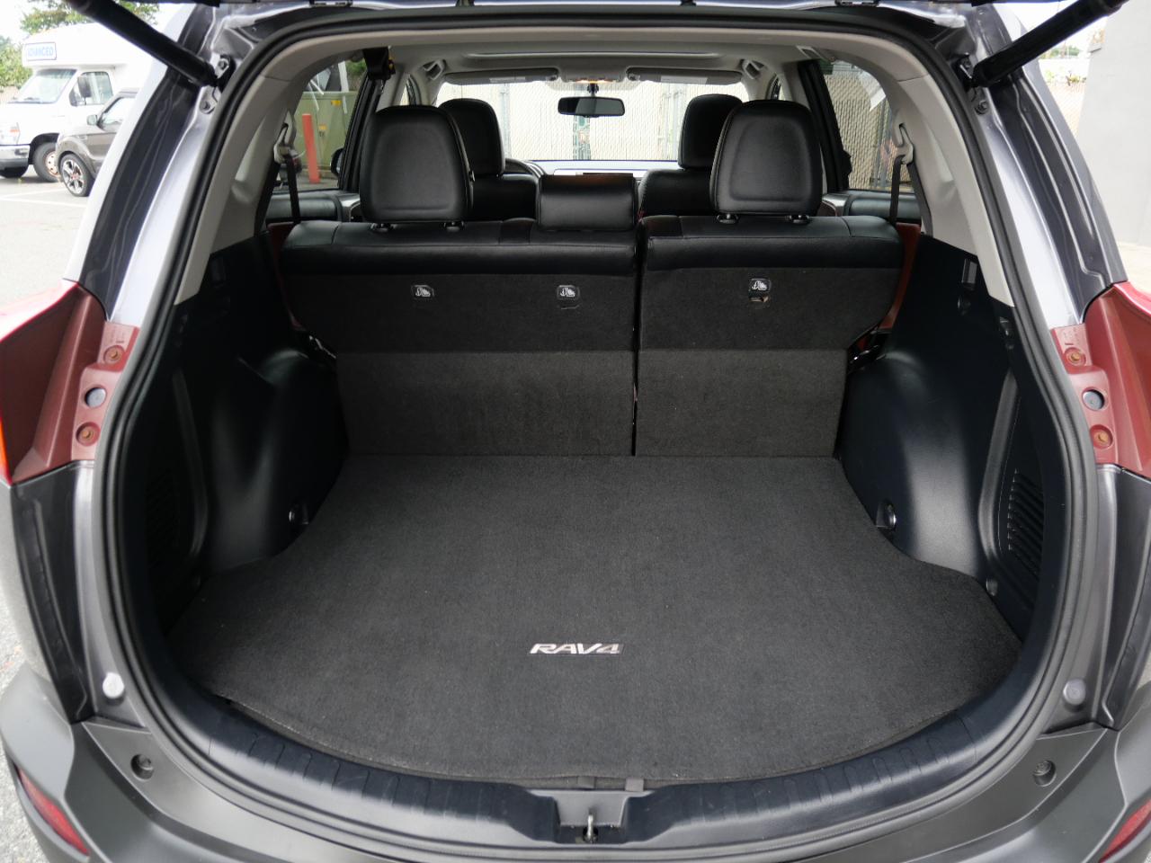 Toyota RAV4 AWD 4dr Limited (Natl) 2015