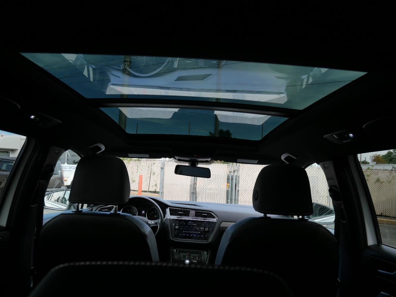 Volkswagen Tiguan 2.0T SE R-Line Black 4MOTION 2021
