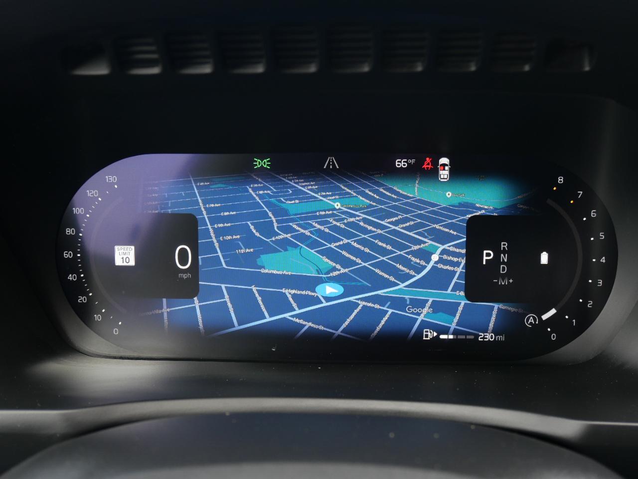 Volvo XC90 B6 AWD Plus Bright Theme 7P 2024