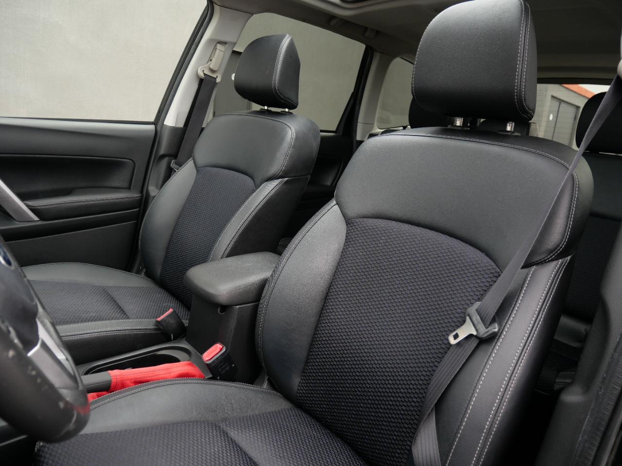 Subaru Forester 2.0XT Premium CVT 2017