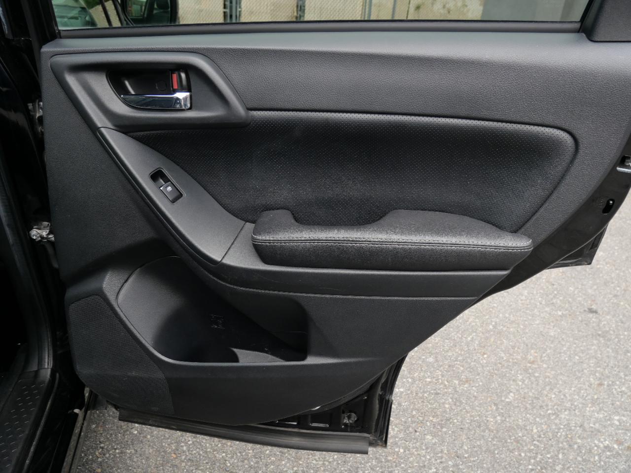 Subaru Forester 2.0XT Premium CVT 2017