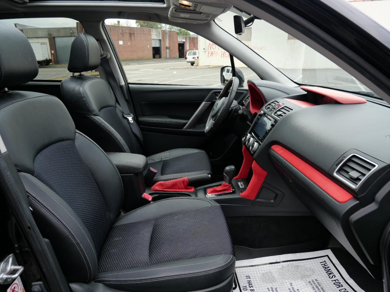 Subaru Forester 2.0XT Premium CVT 2017