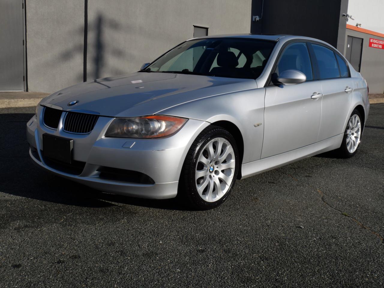 BMW 3 Series 325xi 4dr Sdn AWD 2006