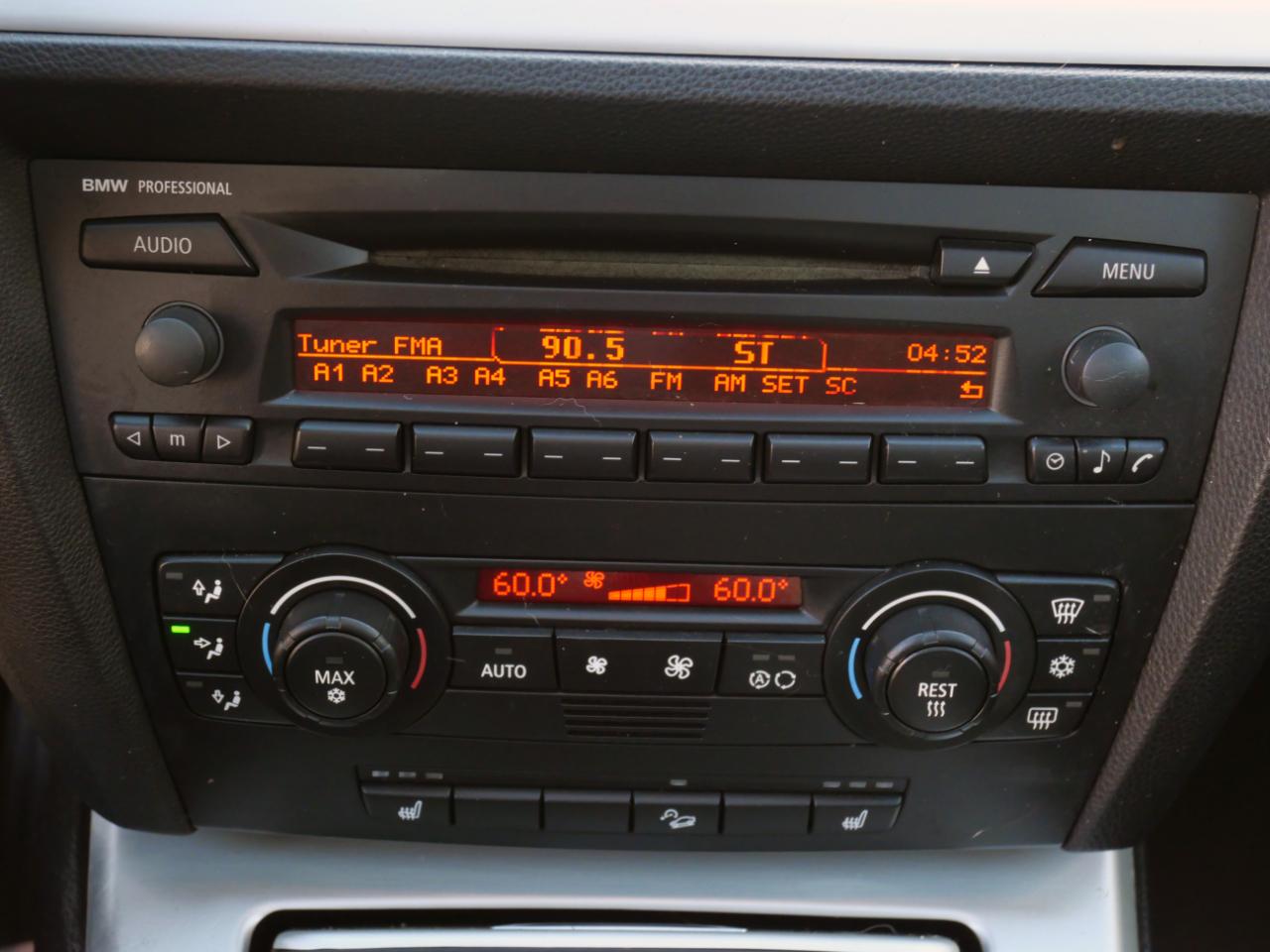 BMW 3 Series 325xi 4dr Sdn AWD 2006