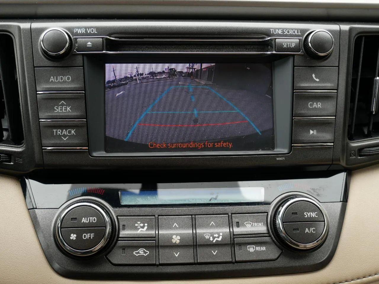 Toyota RAV4 AWD 4dr XLE (Natl) 2013