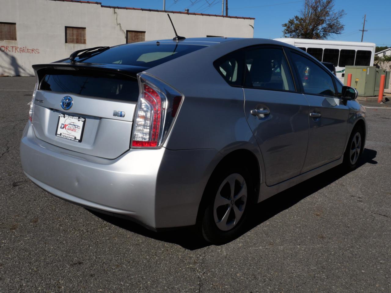 Toyota Prius 5dr HB IV (Natl) 2013