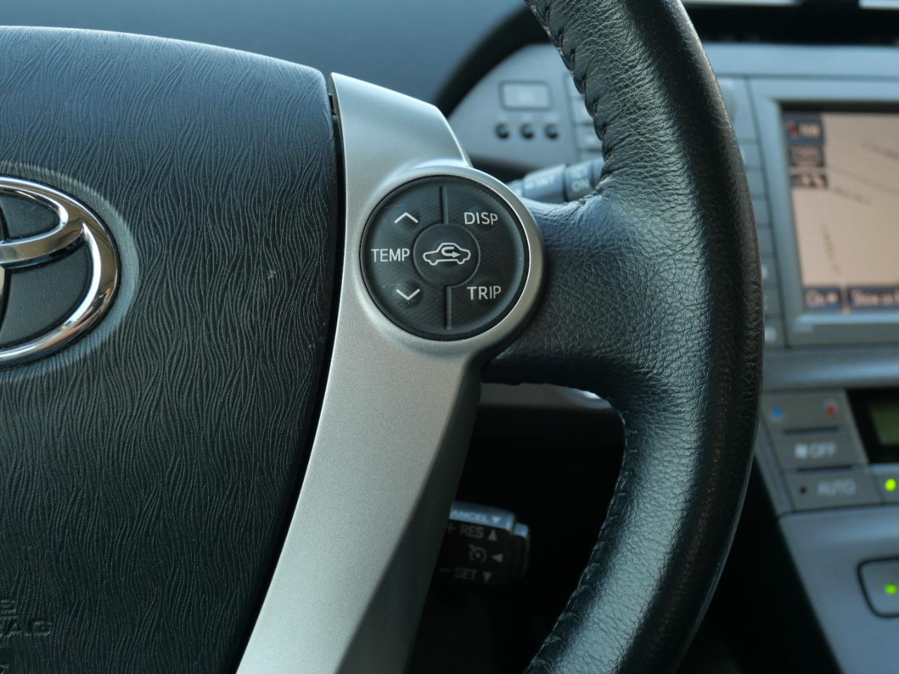 Toyota Prius 5dr HB IV (Natl) 2013