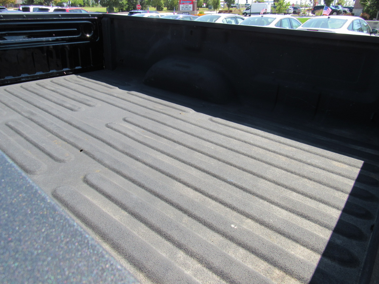 RAM 3500 4WD Reg Cab 140.5" SLT 2013 RAM 3500 4WD Reg Cab 140.5" SLT 2013