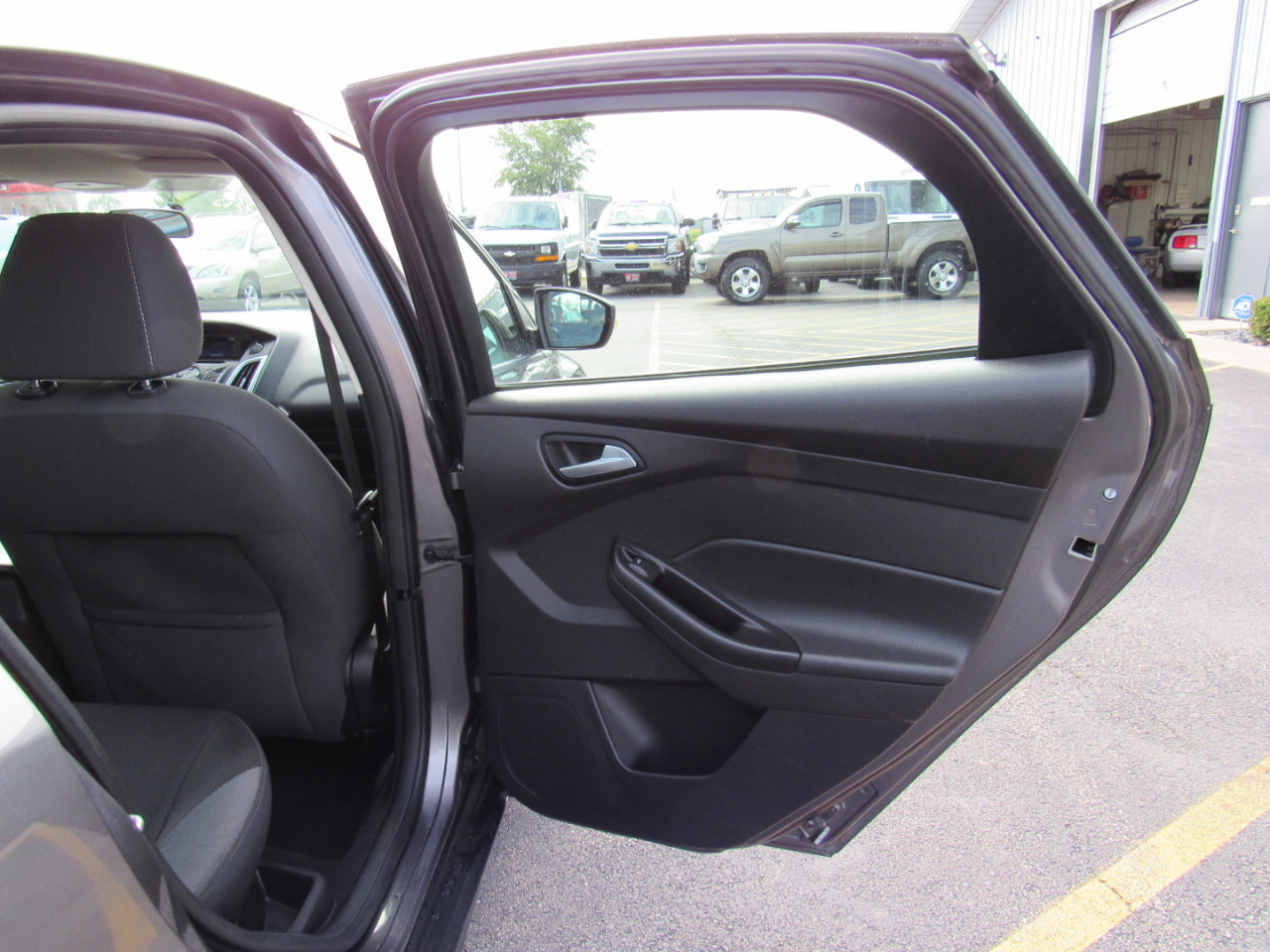 Ford Focus 4dr Sdn SE 2014 Ford Focus 4dr Sdn SE 2014