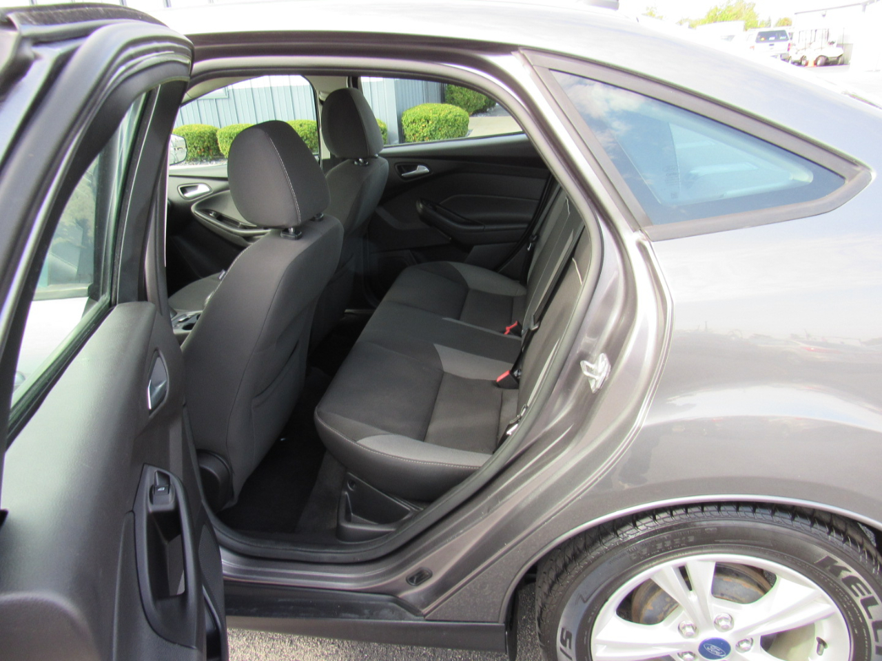 Ford Focus 4dr Sdn SE 2014 Ford Focus 4dr Sdn SE 2014