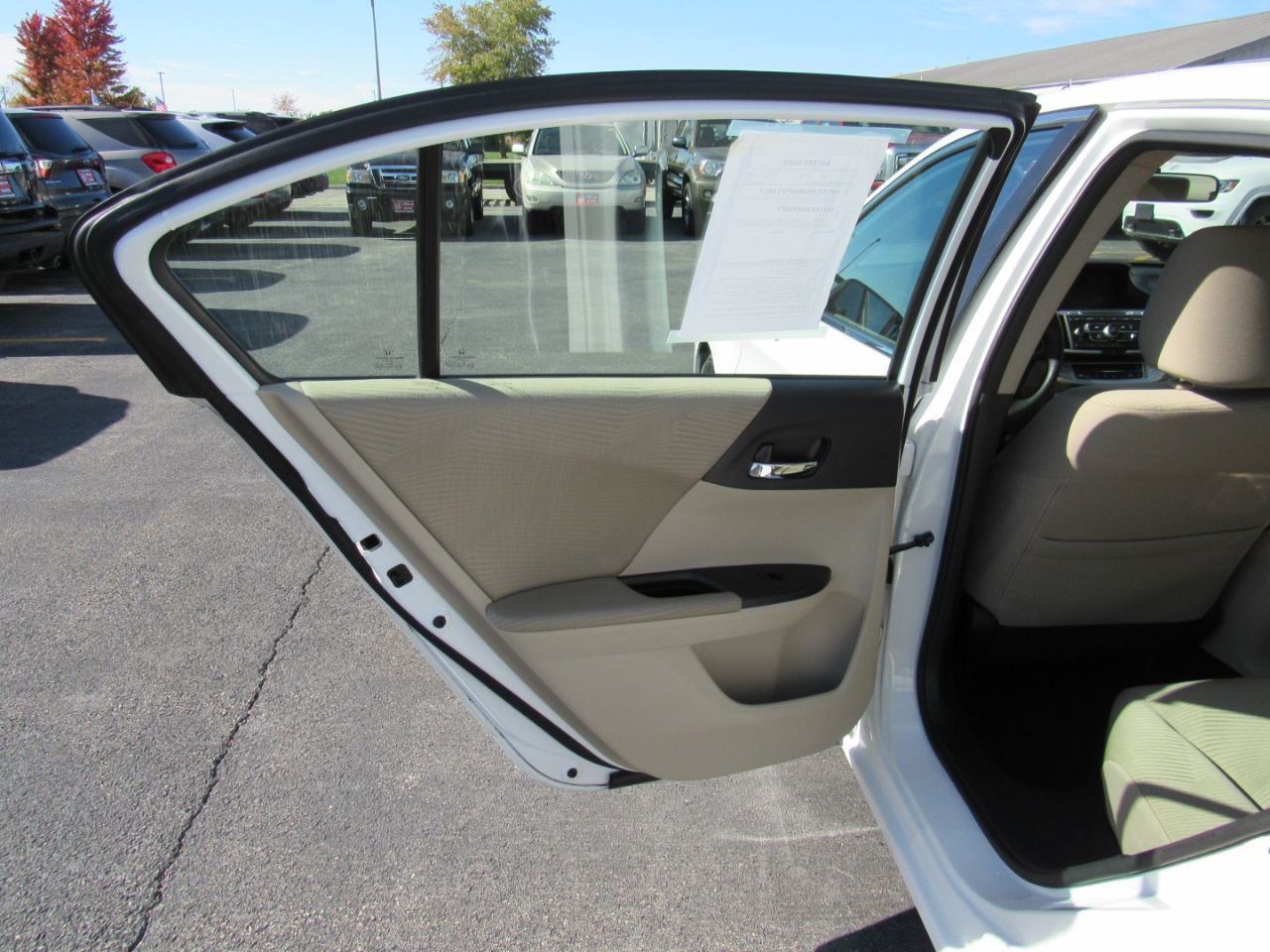 Honda Accord Sedan 4dr I4 CVT LX 2015 Honda Accord Sedan 4dr I4 CVT LX 2015