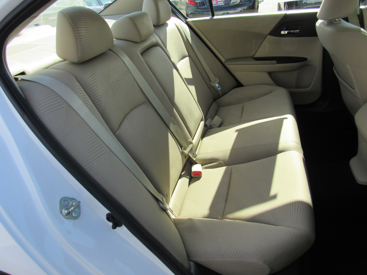 Honda Accord Sedan 4dr I4 CVT LX 2015 Honda Accord Sedan 4dr I4 CVT LX 2015