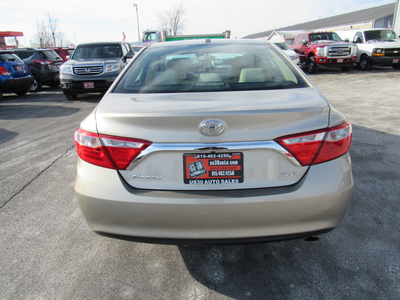 Toyota Camry XLE Auto (Natl) 2017