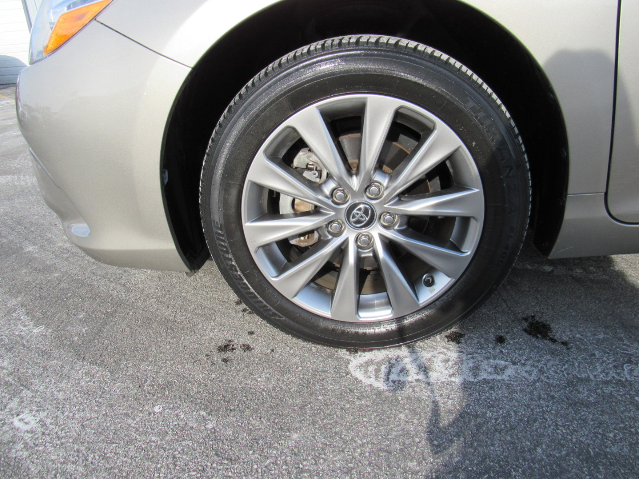 Toyota Camry XLE Auto (Natl) 2017