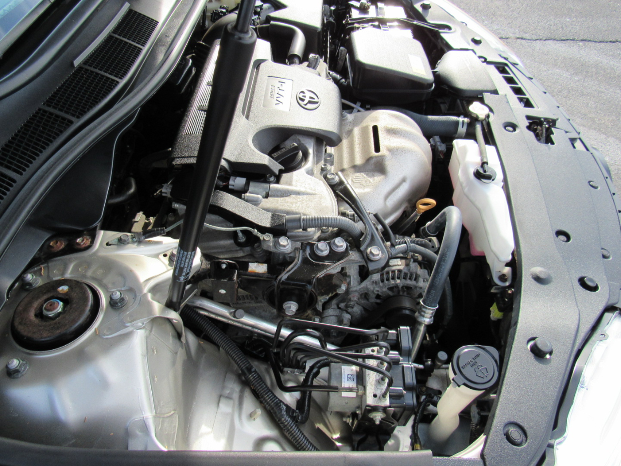 Toyota Camry XLE Auto (Natl) 2017