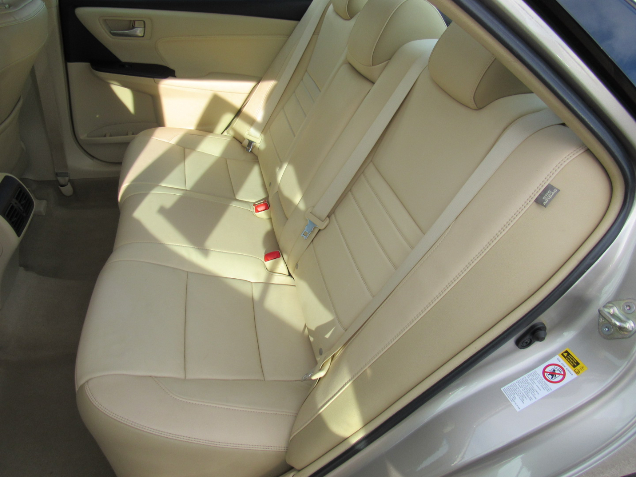 Toyota Camry XLE Auto (Natl) 2017