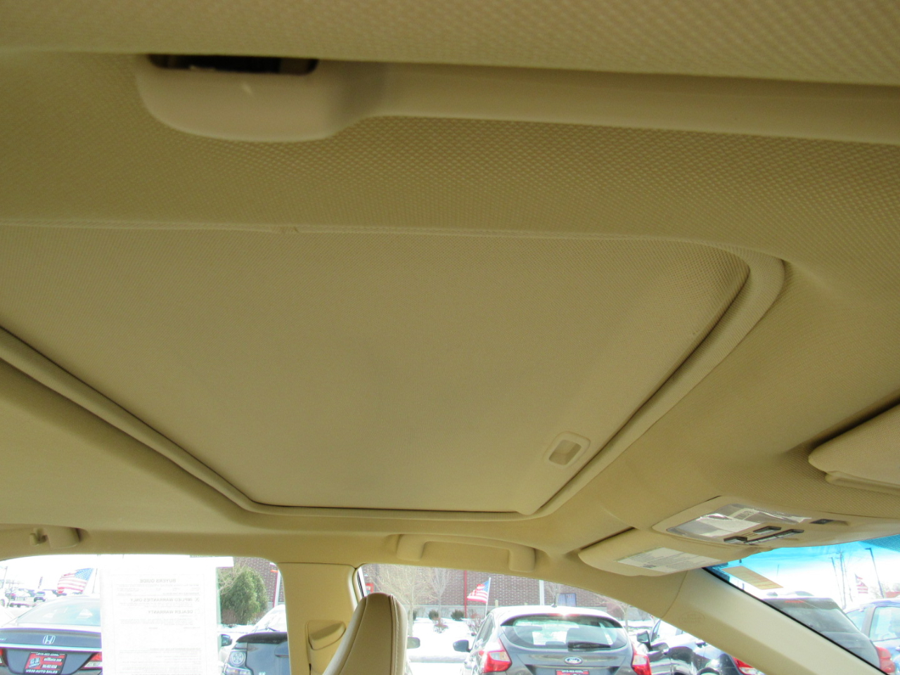 Toyota Camry XLE Auto (Natl) 2017