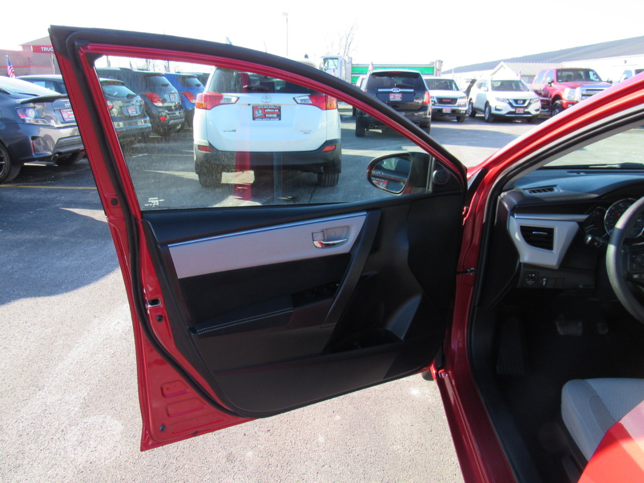 Toyota Corolla 4dr Sdn CVT LE Premium (Natl) 2015