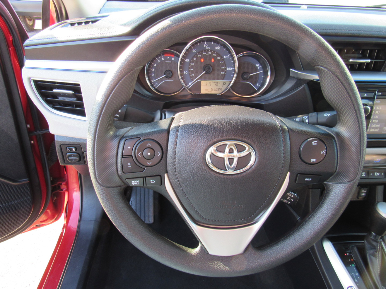 Toyota Corolla 4dr Sdn CVT LE Premium (Natl) 2015