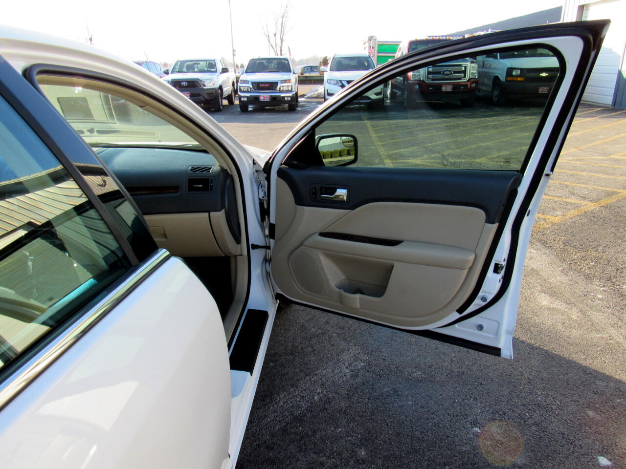 Ford Fusion 4dr Sdn SEL FWD 2011