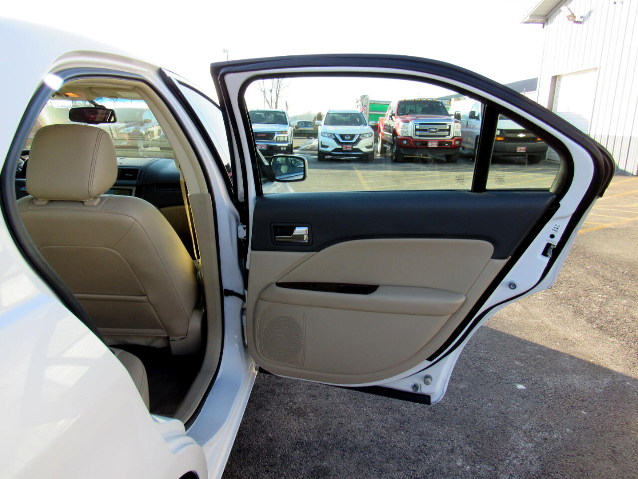 Ford Fusion 4dr Sdn SEL FWD 2011