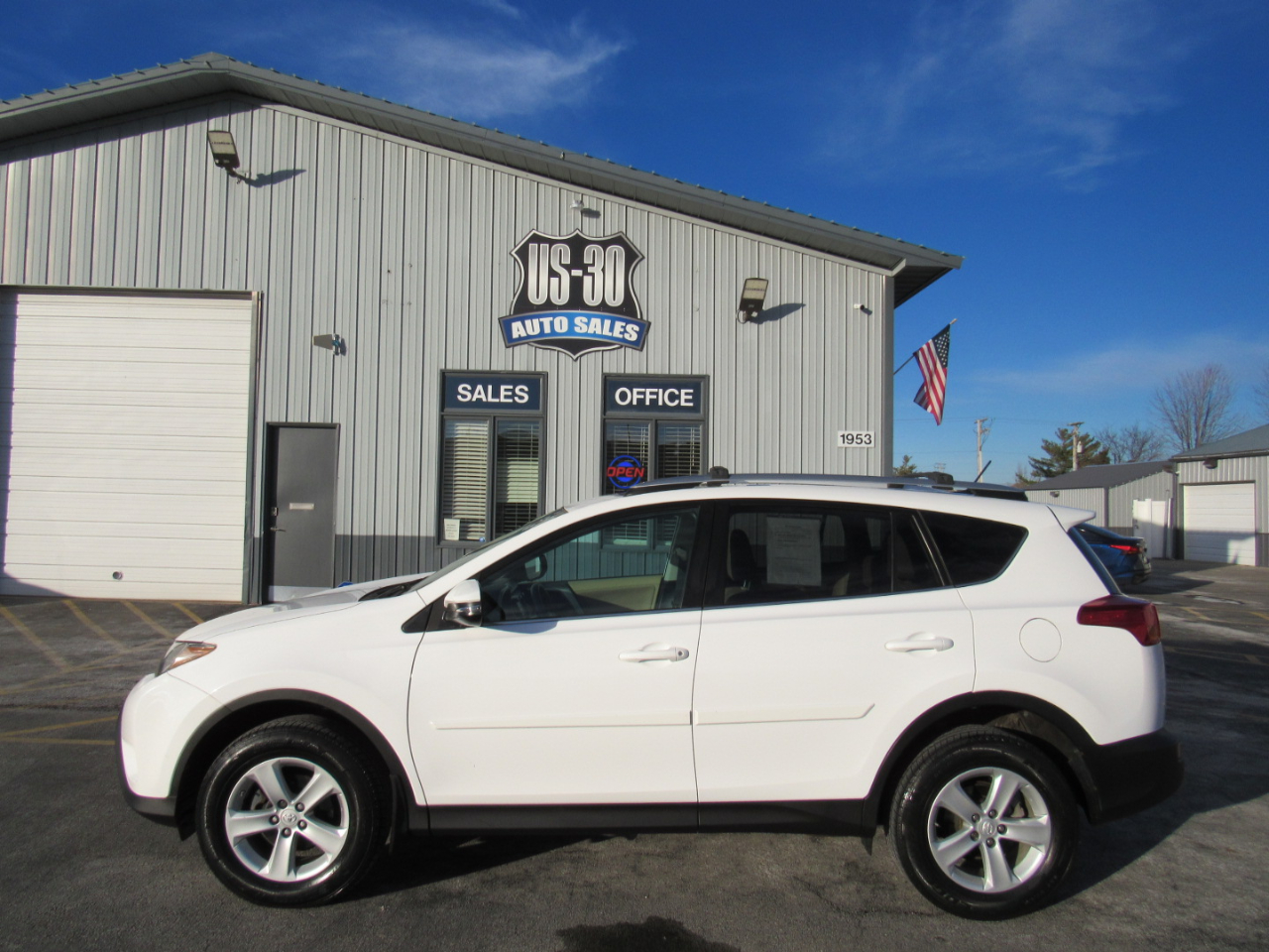 Toyota RAV4 AWD 4dr XLE (Natl) 2013