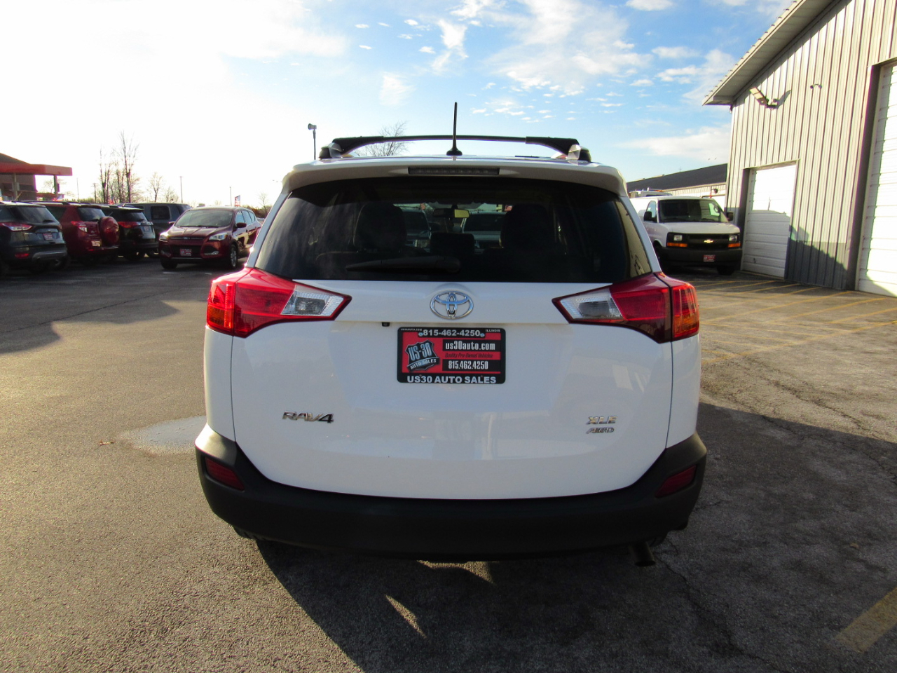 Toyota RAV4 AWD 4dr XLE (Natl) 2013