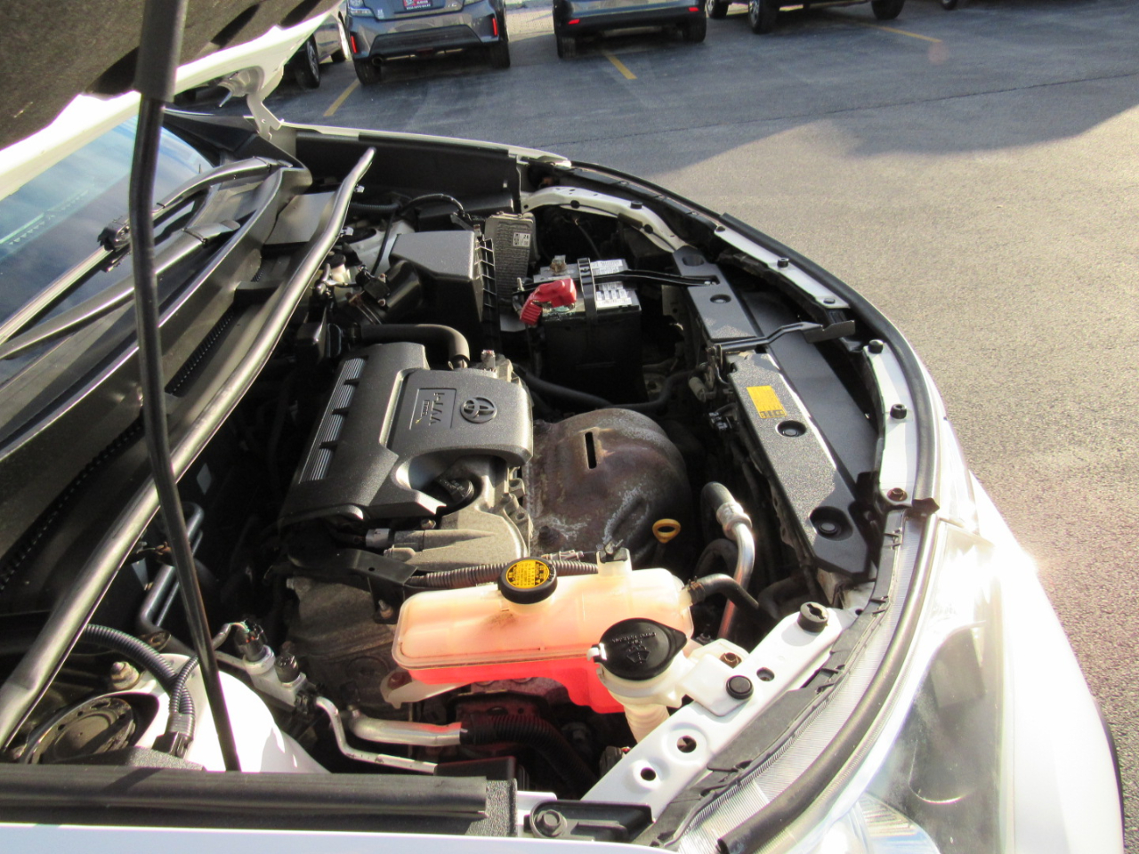 Toyota RAV4 AWD 4dr XLE (Natl) 2013