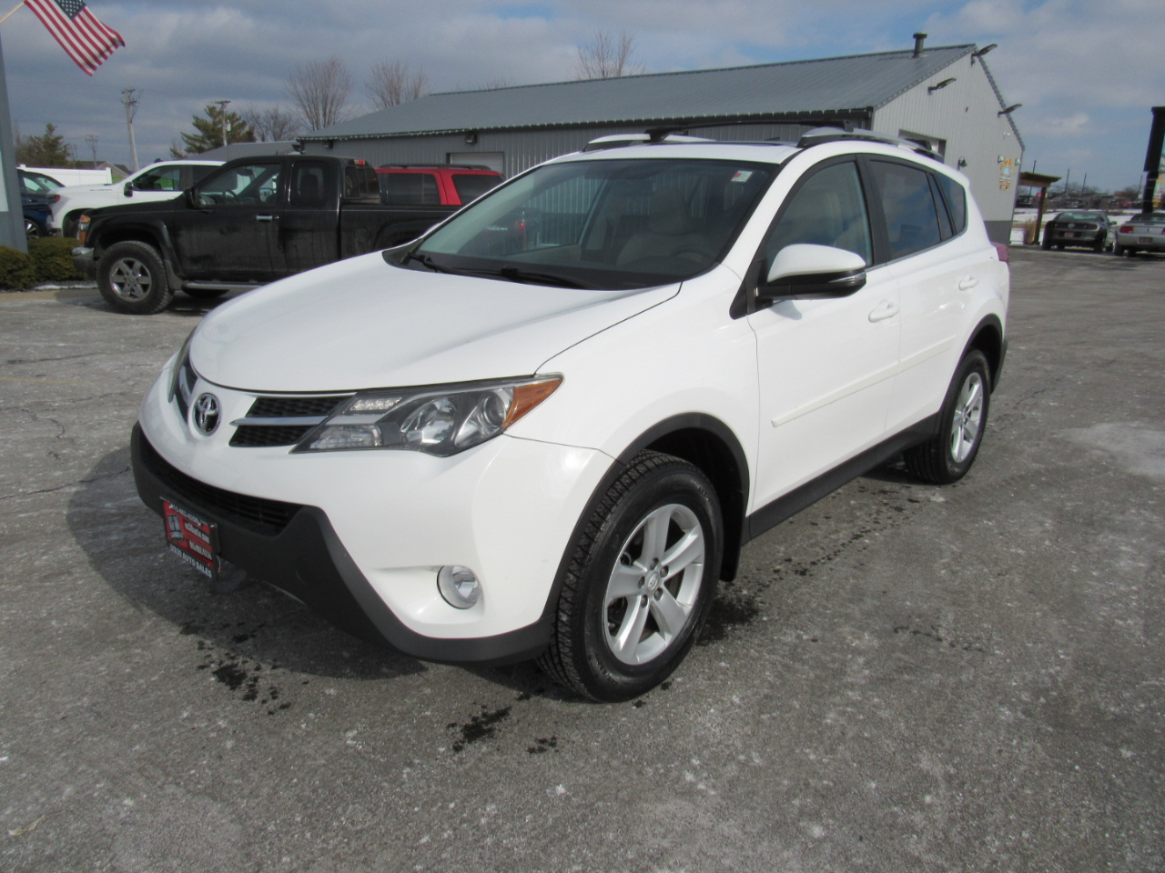 2013 Toyota RAV4 AWD 4dr XLE (Natl)