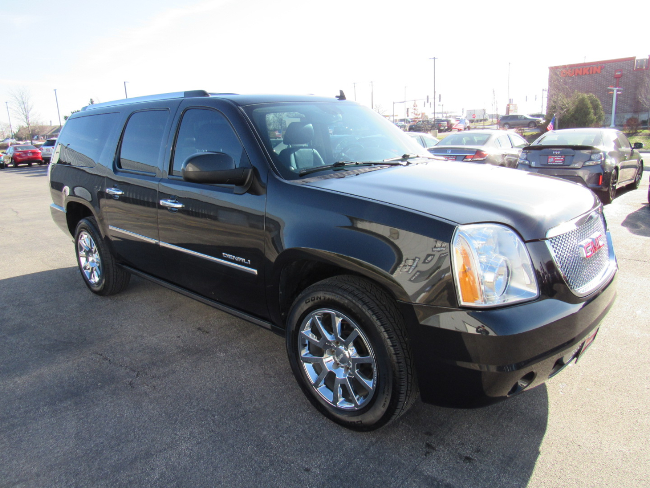 GMC Yukon XL AWD 4dr 1500 Denali 2013