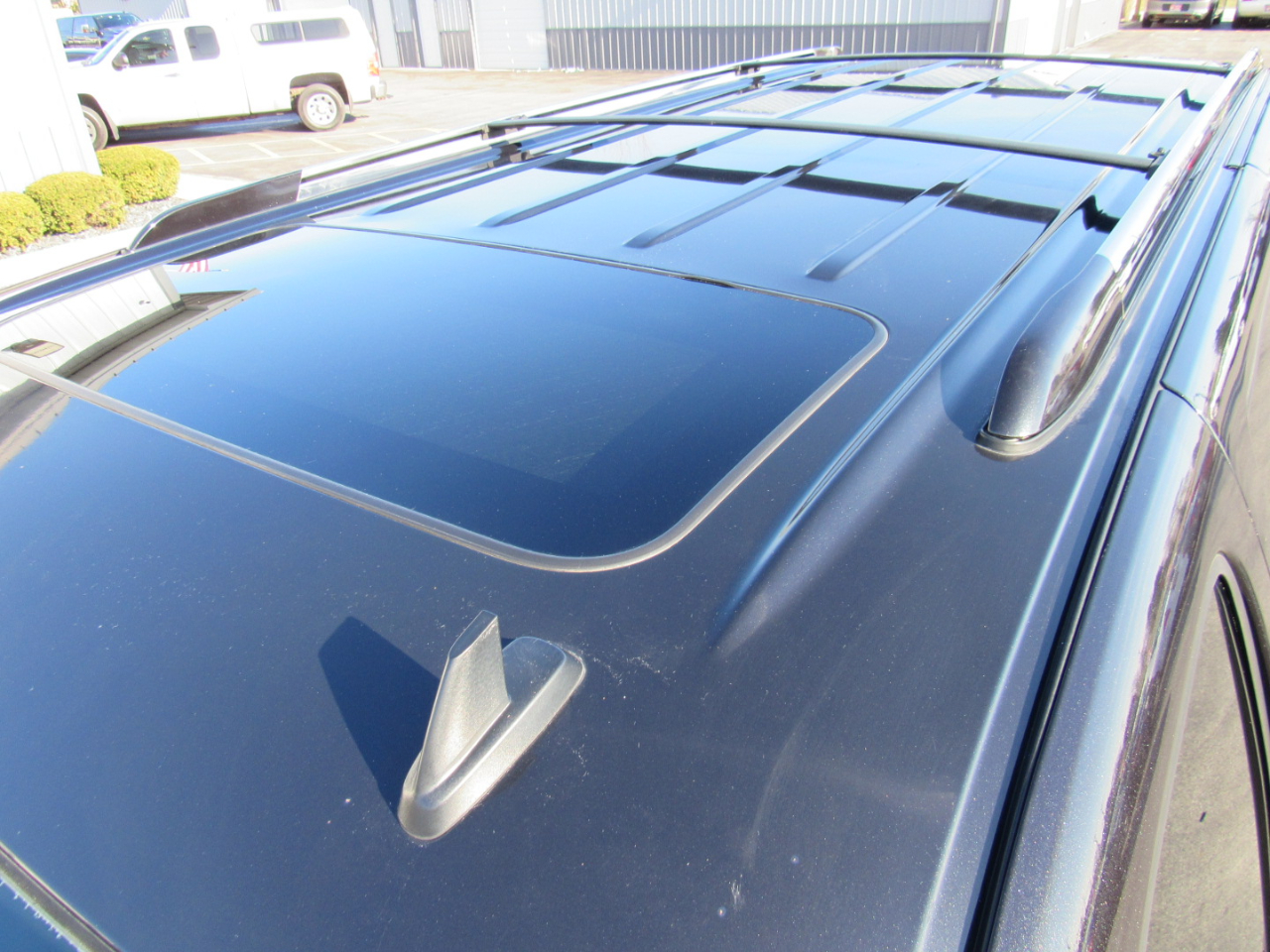 GMC Yukon XL AWD 4dr 1500 Denali 2013