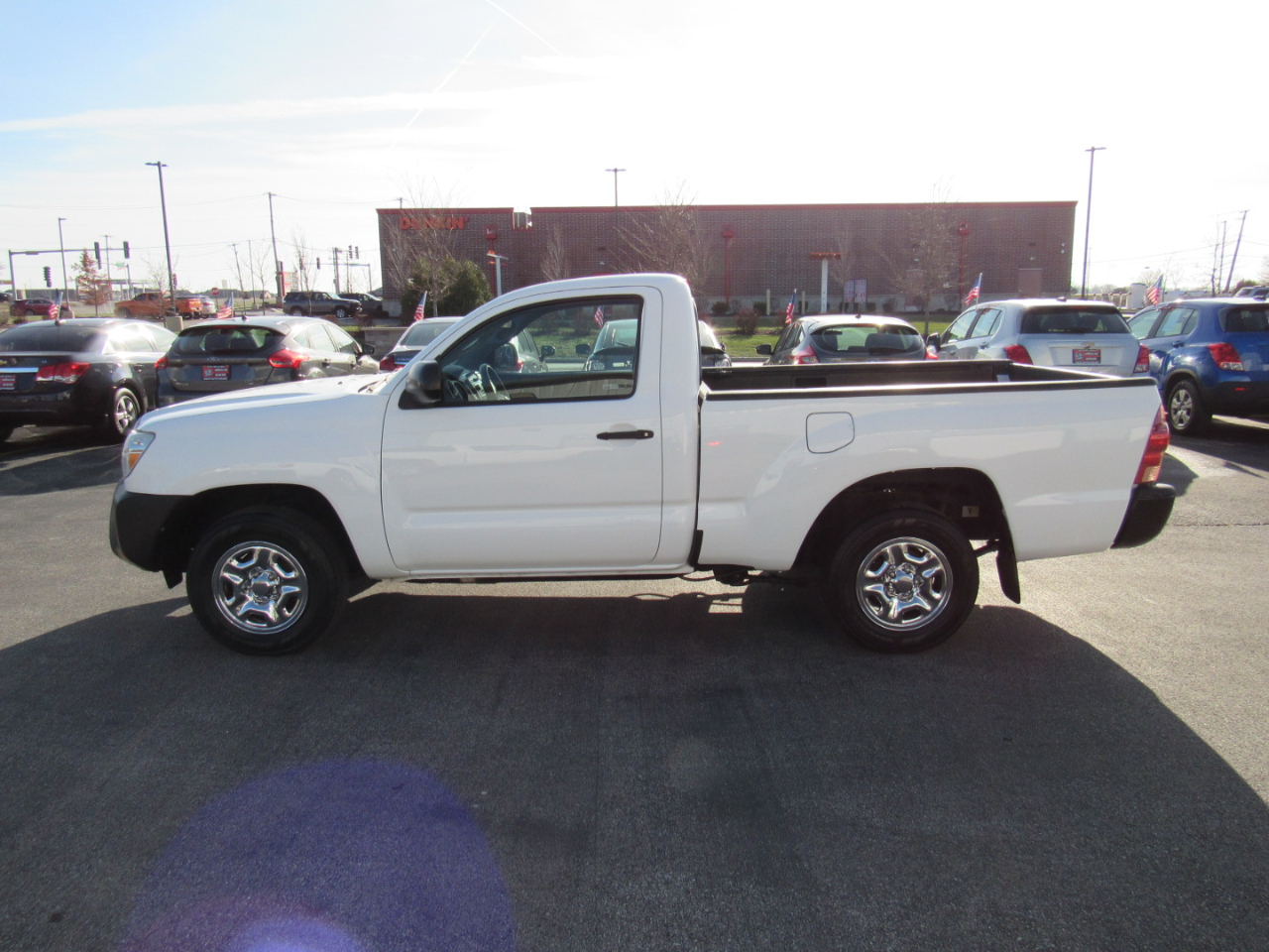 Toyota Tacoma 2WD Reg Cab I4 MT (Natl) 2012