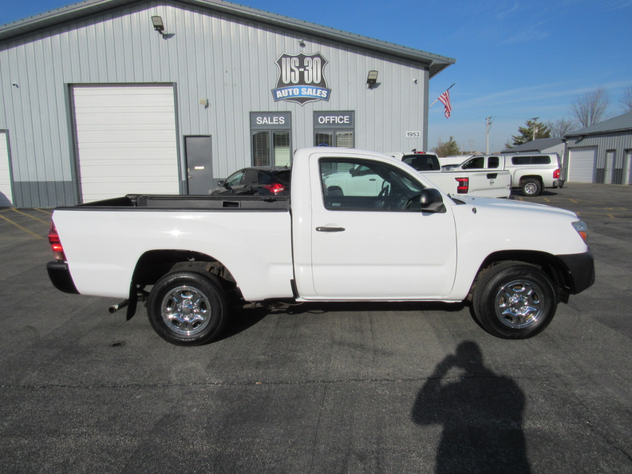Toyota Tacoma 2WD Reg Cab I4 MT (Natl) 2012