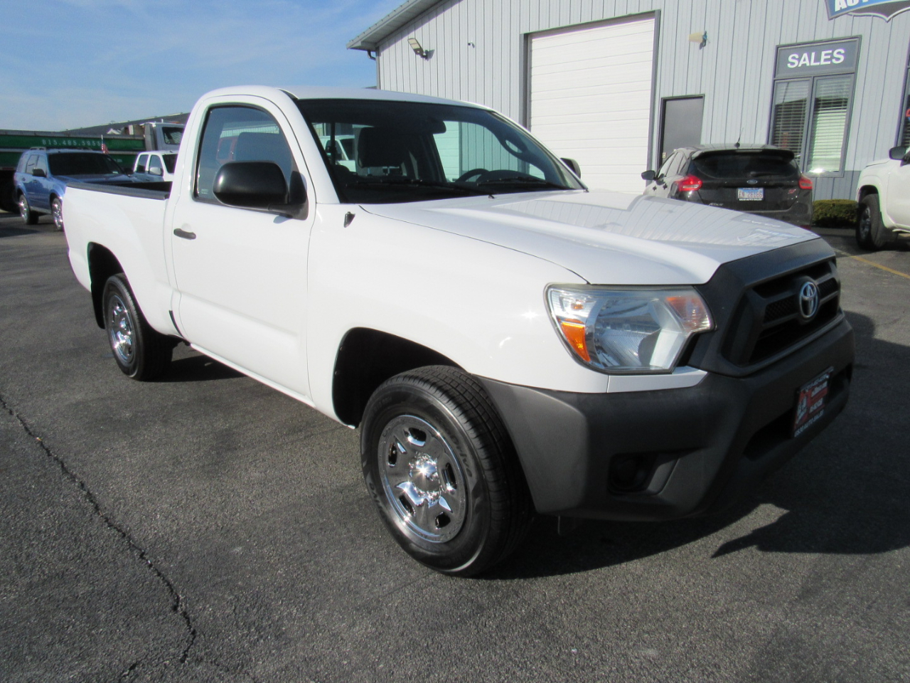 Toyota Tacoma 2WD Reg Cab I4 MT (Natl) 2012