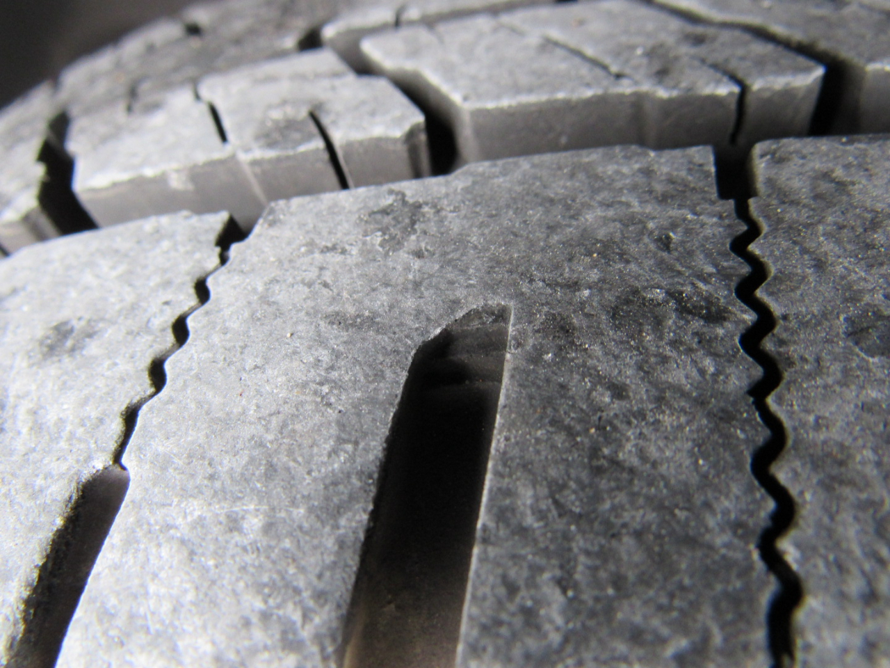 Mercedes-Benz Sprinter Passenger Van 2500 High Roof V6 170" RWD 2019