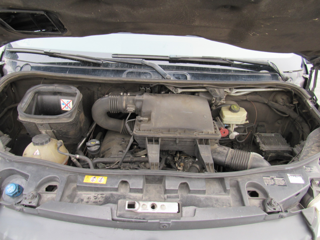 Mercedes-Benz Sprinter Passenger Van 2500 High Roof V6 170" RWD 2019