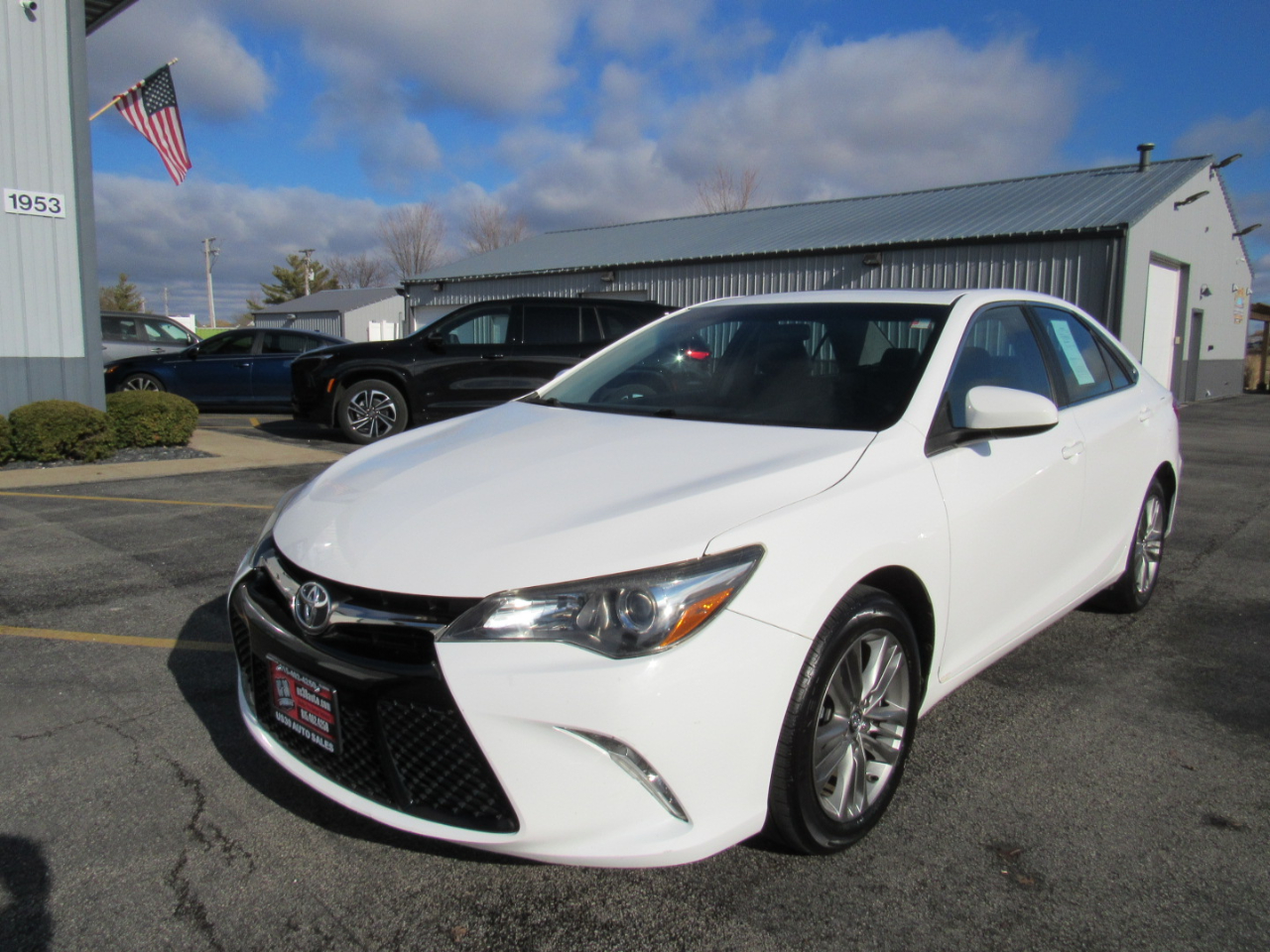 2017 Toyota Camry SE Auto (Natl)