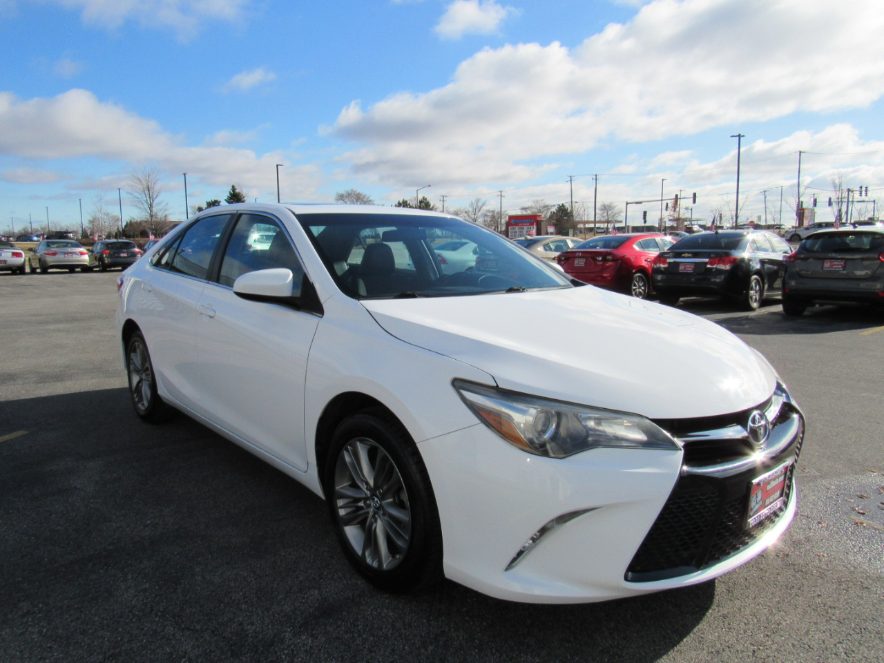 Toyota Camry SE Auto (Natl) 2017