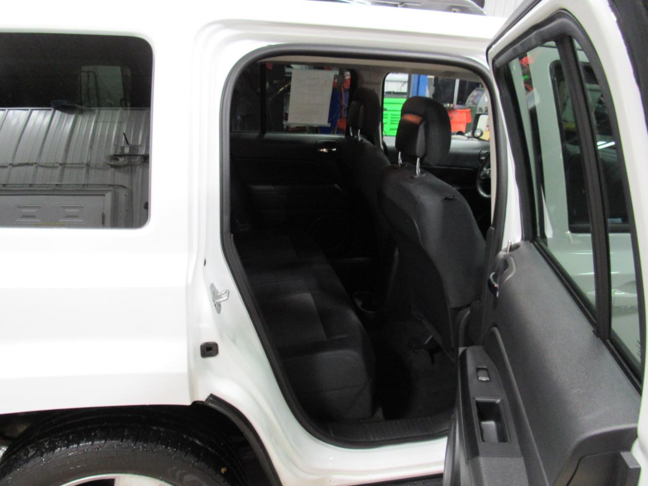 Jeep Patriot 4WD 4dr Latitude 2014