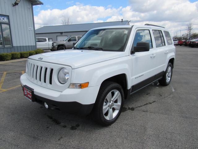 White 2014 Jeep Patriot Latitude 4WD SUV / Crossover Four-Wheel Drive Automatic