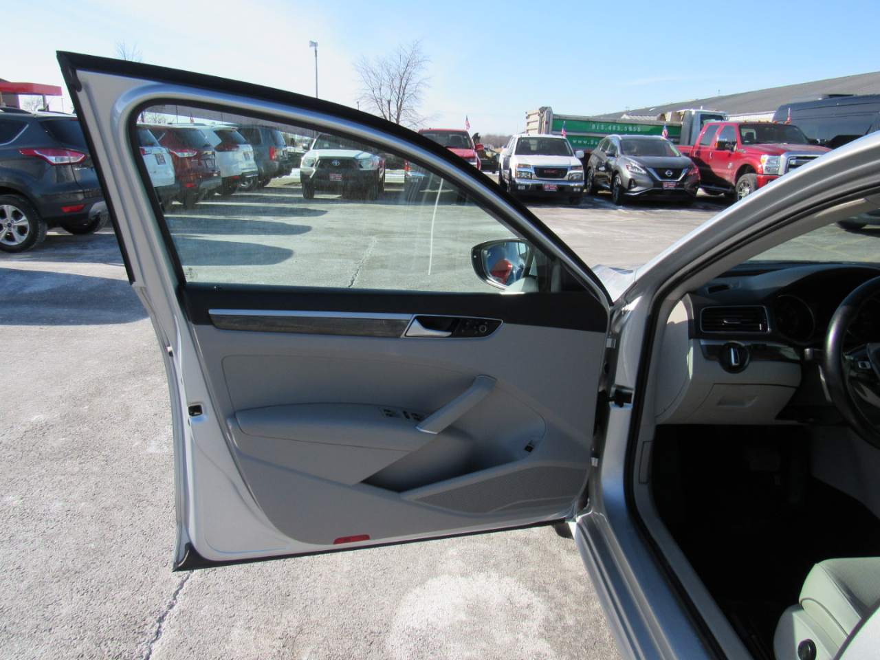 Volkswagen Passat 1.8T SE Auto 2017