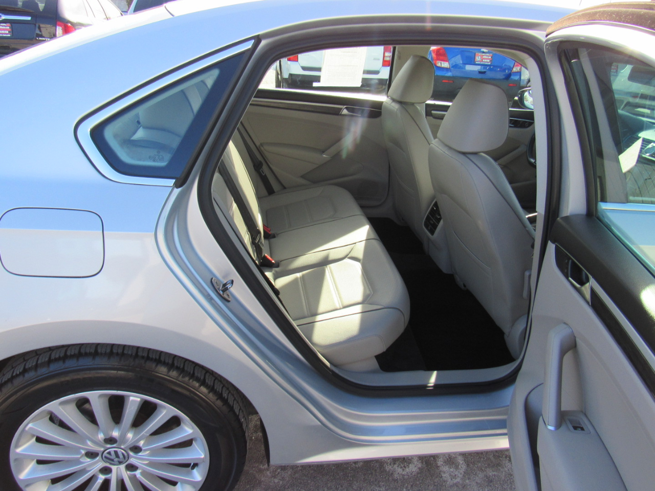 Volkswagen Passat 1.8T SE Auto 2017