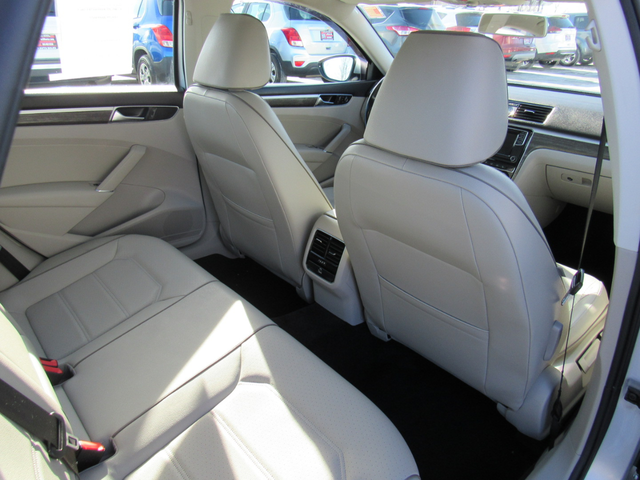 Volkswagen Passat 1.8T SE Auto 2017