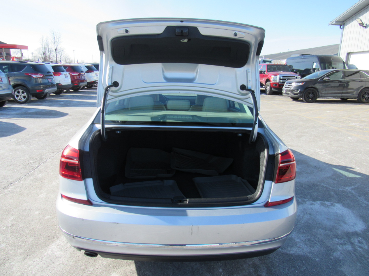 Volkswagen Passat 1.8T SE Auto 2017