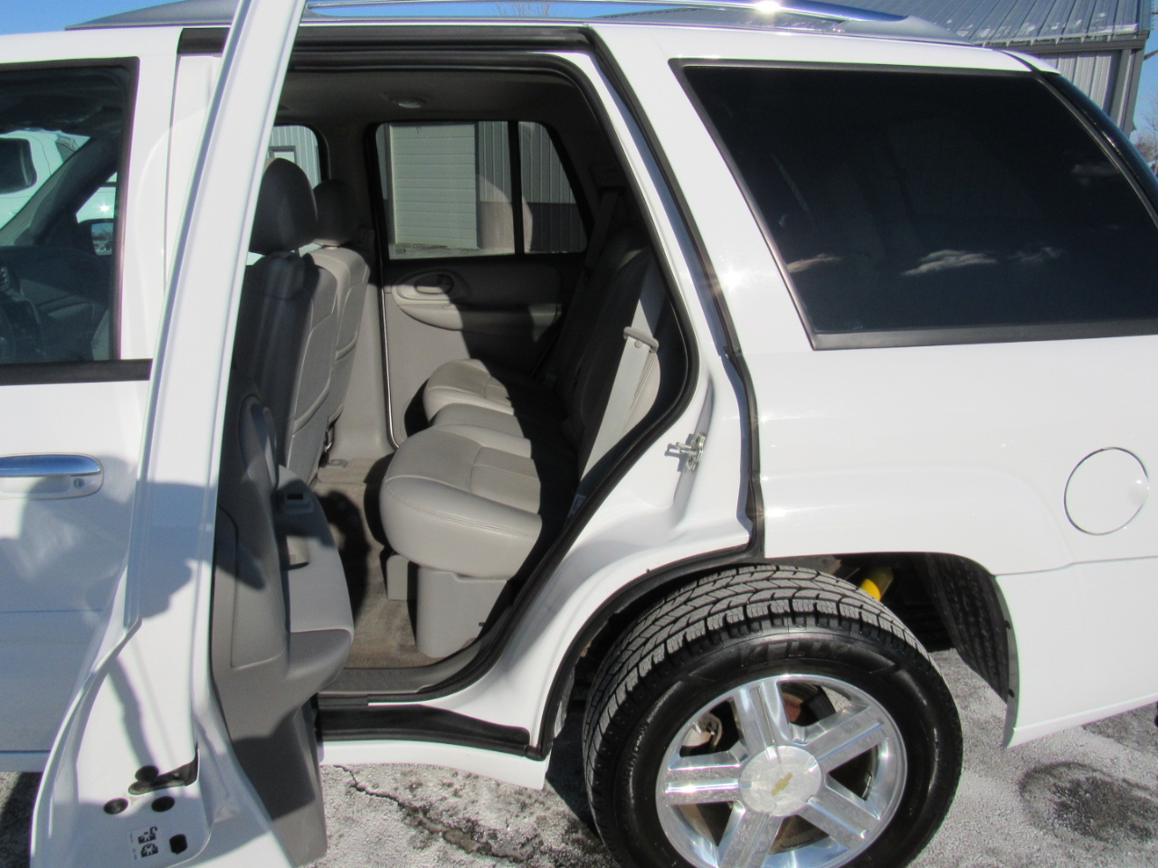 Chevrolet TrailBlazer 4WD 4dr LT w/2LT 2009