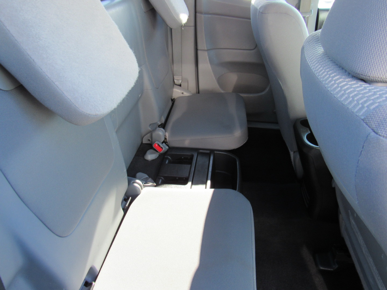 Toyota Tacoma 4WD Access Cab I4 AT (Natl) 2015