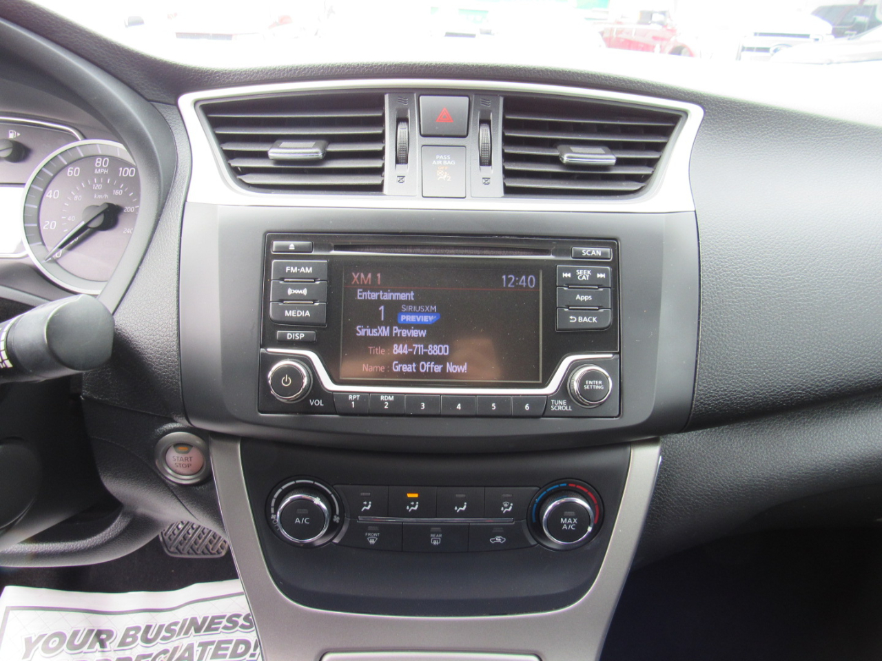 Nissan Sentra 4dr Sdn I4 CVT SV 2015