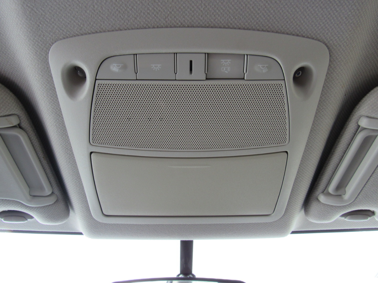 Nissan Sentra 4dr Sdn I4 CVT SV 2015